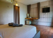 Номер Standard с балконом и с видом на сад в HIP Seaview Resort at Phi Phi