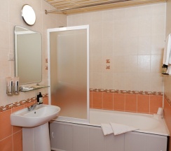 Двухместный, двухкомнатный с кроватью king size в Лапландия