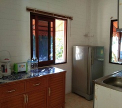 Коттедж с 2 комнатами в Monkey Samui Hostel