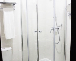 Двухместный полулюкс с видом на город двуспальная кровать в Riposo