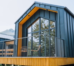 Гостевой дом "Gray House" в Лагуна