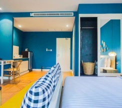 Двухместный номер Standard с видом на бассейн двуспальная кровать в Signature Phuket Resort