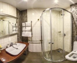 Standard в Авшар-клаб