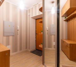 Апартаменты улучшенные с двумя спальнями и балконом для 8 гостей в Степаненков