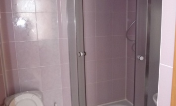 Номер стандарт с 1 односпальной и 1 двуспальной кроватью в Дольче Вита