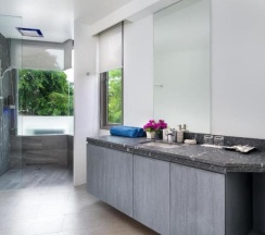 Двухместный номер Standard с балконом двуспальная кровать в Kamala Resotel