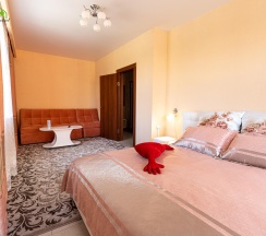 2-местные апартаменты улучшенные №10 в Siberia apartments