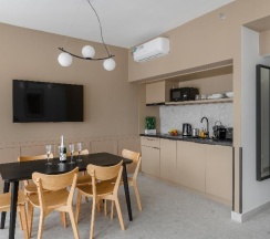 Апартаменты Deluxe с 3 комнатами в Florin Apart Hotel
