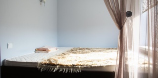 Тула: Апартаменты Pryanik Apartments (Пряник Апартментс) на улице Демонстрации