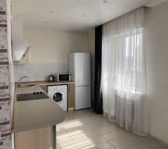 2-комнатные апартаменты улучшенные в AntoninaApartments (АнтонинаАпартментс) на улице Крылова