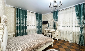 Делюкс в Motherland