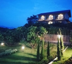 Трёхместный семейный номер Standard в Thanburi Resort