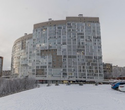 3-комнатные апартаменты люкс на Пирогова 2/2 с кондиционером и панорамным видом залива с 2 двуспальными кроватями в RentAp (РентАп) на улице Пирогова