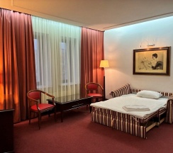 Люкс двухкомнатный / Lux в Арт отель