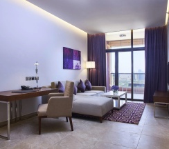 Люкс Prestige с 2 комнатами with skyline view в Отель Mercure Hotel Apartments Dubai Barsha Heights
