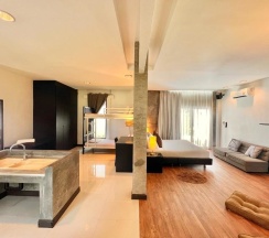 Семейная вилла в P.N. Mountain Resort