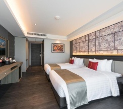 Двухместный номер Deluxe 2 отдельные кровати в Ramada Plaza by Wyndham Chao Fah