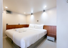 Четырёхместный семейный люкс Deluxe в A Sleep Bangkok Sathorn