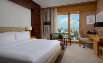 Представительский Делюкс с 1 двуспальной кроватью в Воронеж Marriott