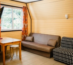 Коттедж эконом без сауны с двумя кроватями в спальне (2+3) в Красное озеро