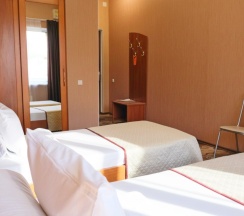 Стандарт с отдельными кроватями в Утомленные Солнцем