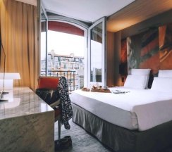 Двухместный номер Standard двуспальная кровать в Mercure Paris Alesia