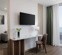 Люкс с балконом в Azimut