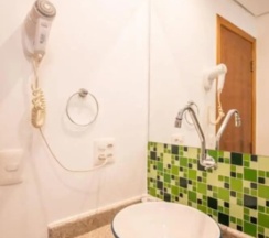 Четырёхместный люкс в Brazilodge All Suites Hostel