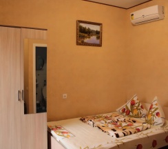 Двухместный номер Deluxe рядом с пляжем двуспальная кровать в Адлер