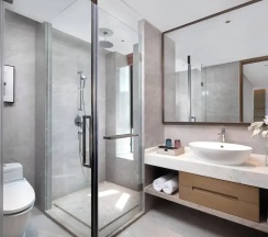 Люкс с 2 комнатами в Holiday Inn & Suites Sanya Yalong Bay
