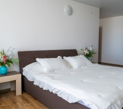 Двухуровневый номер на 6-7 человек с видом на море (корпус Б) в Оптимист