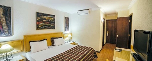 Номер Royal в Mabu Curitiba Business