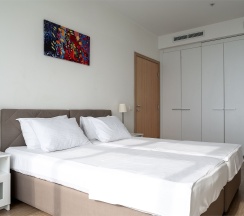 Семейные апартаменты с видом на море (4 этаж) в Real Apartments Sochi