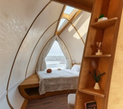 Лунный модуль в Аномалия