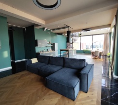 Апартаменты с 3 комнатами с балконом и с красивым видом из окна в Апарт-отель Residence Graphite