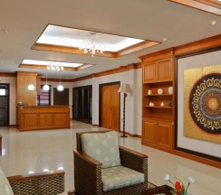 Шестиместный Suite Penthouse с 3 комнатами в Inn House Hotel