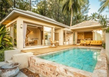 Двухместная вилла Pool Beach двуспальная кровать в Devasom Khao Lak Beach Resort & Villas