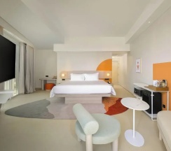 Двухместный люкс Deluxe Spa с видом на океан двуспальная кровать в Centara Karon Resort Phuket