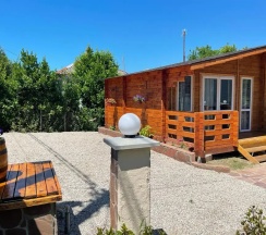 Четырёхместный семейный домик с собственным двором в Пуэбло Мохито