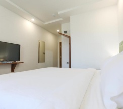 Двухместный номер Standard двуспальная кровать в Sunrise Hotel 日升酒店