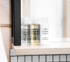 Двухместный коттедж с красивым видом из окна двуспальная кровать в Пятницкий плёс