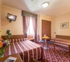 Трёхместный номер Standard в Buonarroti Home