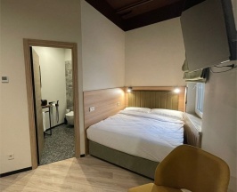 Стандарт с диваном в IDera