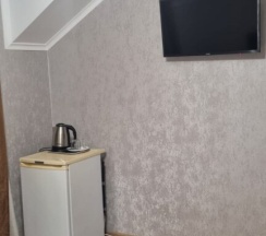 Двухместный номер Standard с балконом и с красивым видом из окна двуспальная кровать в Ахра