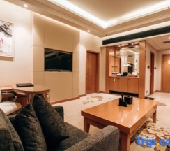Люкс Deluxe в Zhenhua Xinyue International Hotel