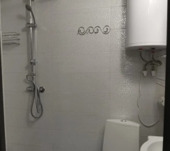 Четырёхместный коттедж в Фортуна