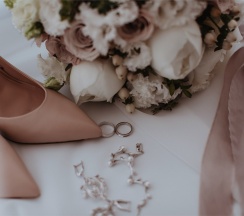 Номер-студио с кроватью "king-size" и видом на озеро в F911