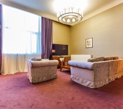 VIP Люкс в Райкин Plaza Hotel
