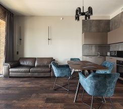 Lux апартамент для 5-х гостей с видом на реку в Sv Loft Apart
