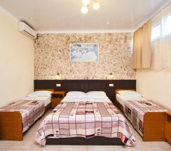 Четырёхместный номер Standard в Палермо